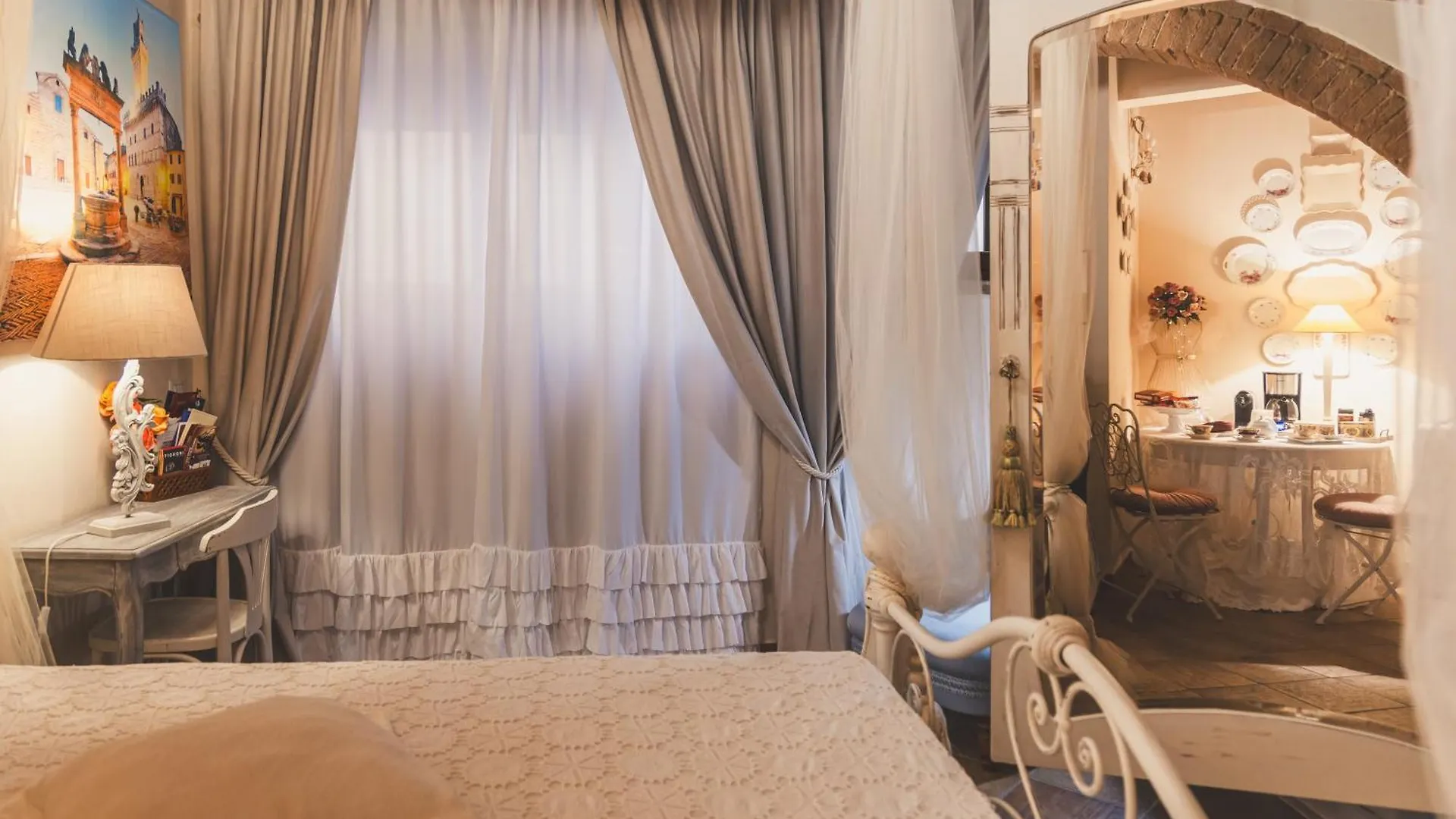 La Romantica Lolo' Монтепульчано Гостевой дом